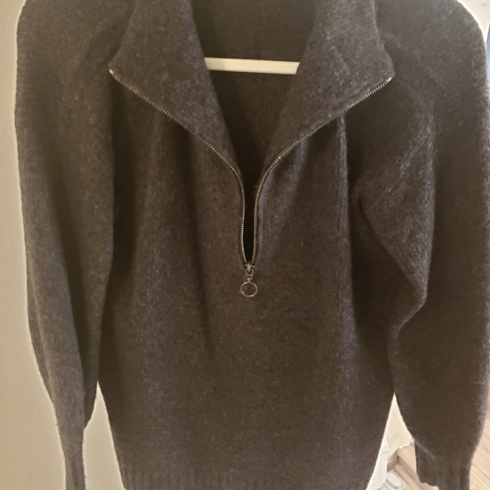 1/4 zip sweater